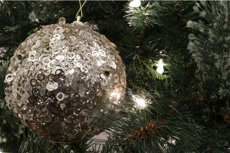 The Convenience and Beauty of Artificial Christmas Trees